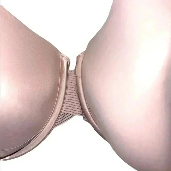 Full coverage Bra size 42DD - Picture 2 of 8